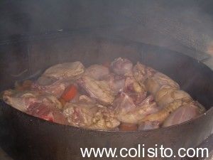 pollo cociendose
