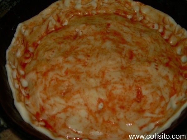 Tarta de atún horneando